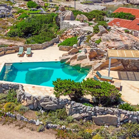 Itaca - Swimming Pool By The Sea