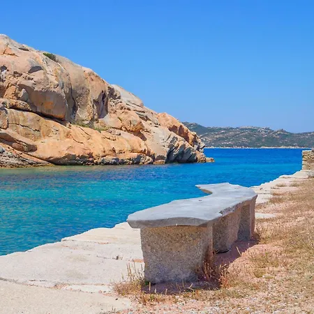 Itaca - Swimming Pool By The Sea Villa La Maddalena (Sassari)