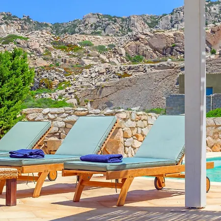 Itaca - Swimming Pool By The Sea * La Maddalena (Sassari)