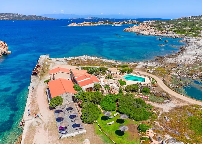 Itaca - Swimming Pool By The Sea