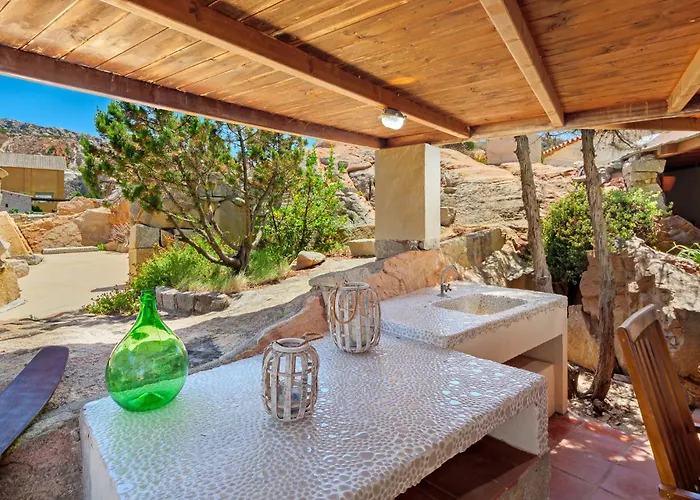 Itaca - Swimming Pool By The Sea * La Maddalena (Sassari)