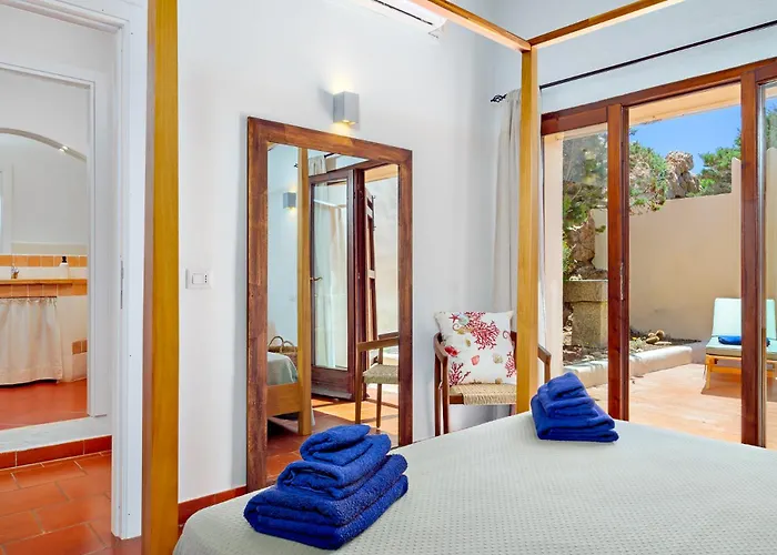 Itaca - Swimming Pool By The Sea * La Maddalena (Sassari)