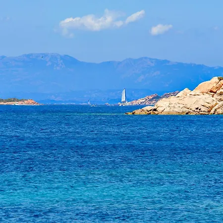 Itaca - Swimming Pool By The Sea