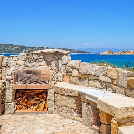 Itaca - Swimming Pool By The Sea