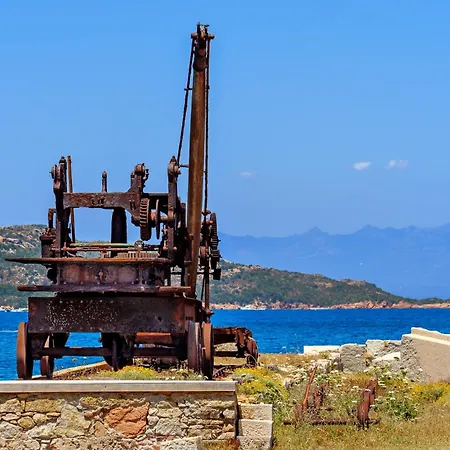 Βίλα Itaca - Swimming Pool By The Sea