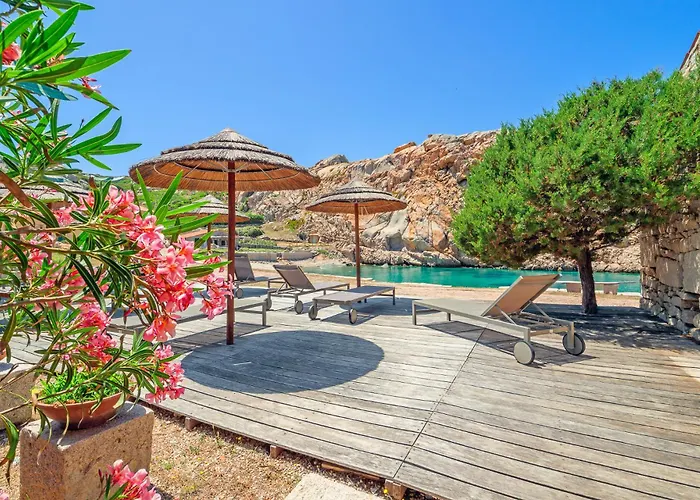 Villa Itaca - Swimming Pool By The Sea