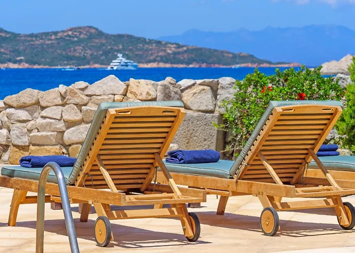 Villa Itaca - Swimming Pool By The Sea