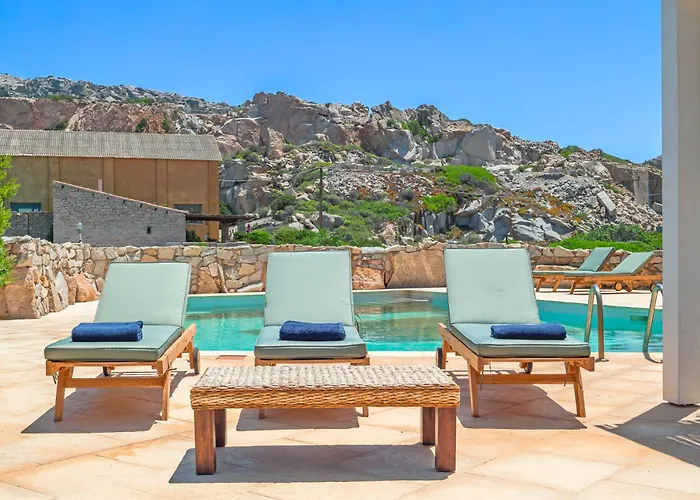 Itaca - Swimming Pool By The Sea