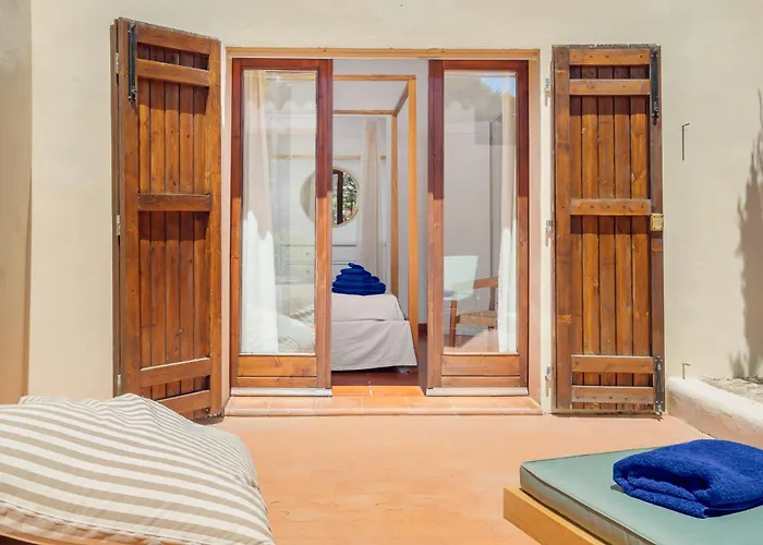 Itaca - Swimming Pool By The Sea Villa La Maddalena